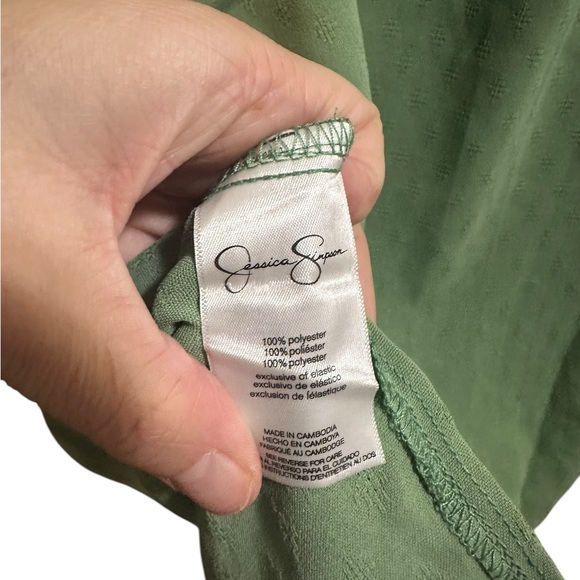 Jessica Simpson Olive Green Smocked Blouse size large - Picture 5 of 5